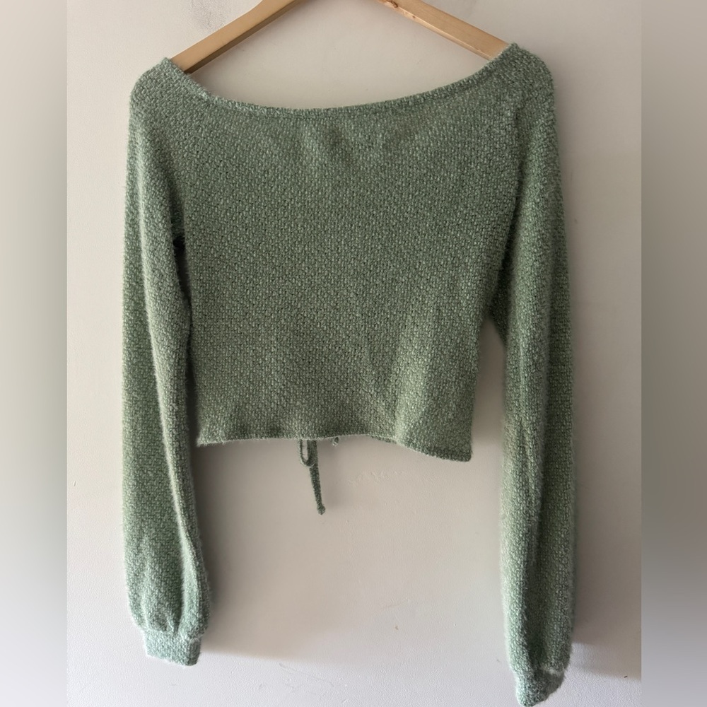 Hollister Mint Green Fuzzy Soft Cropped Sweater Long Sleeve - Picture 4 of 5